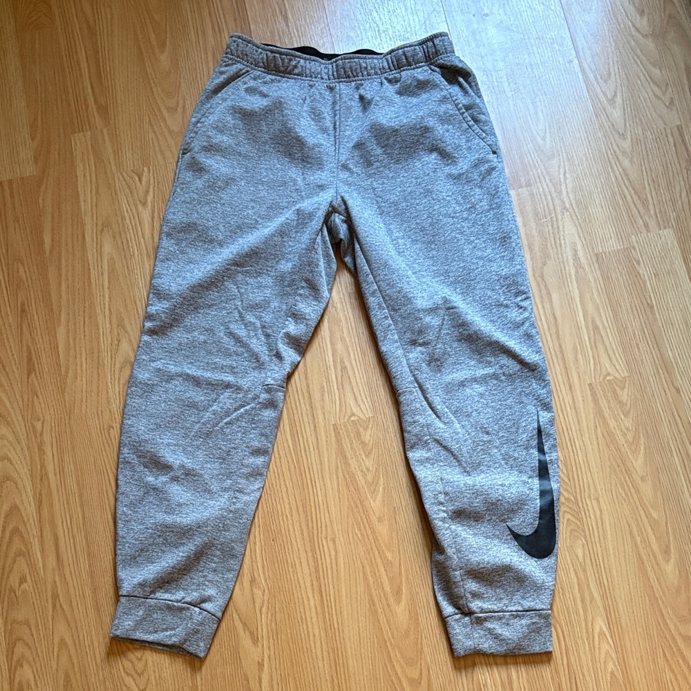 Gray Nike Sweatpants